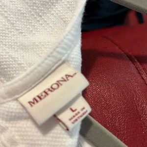 White Womens large top. Merona brand